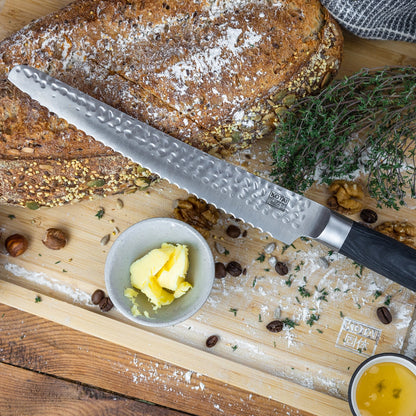 Bread & Pastry Knife + Gift Box